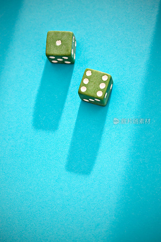 7 .绿色是幸运，绿色是不吉利:乱掷骰子!